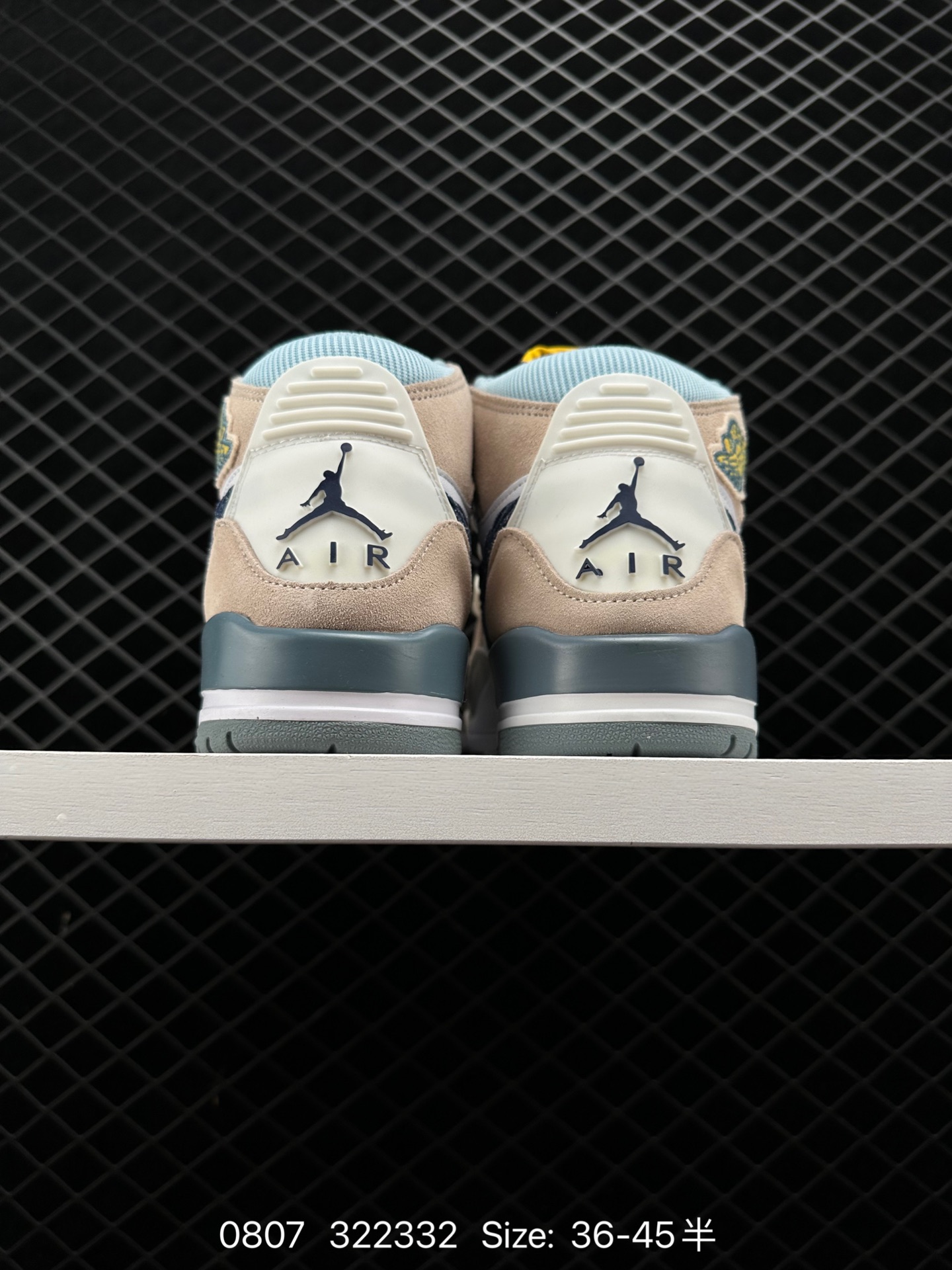 Air Jordan  Legacy 312